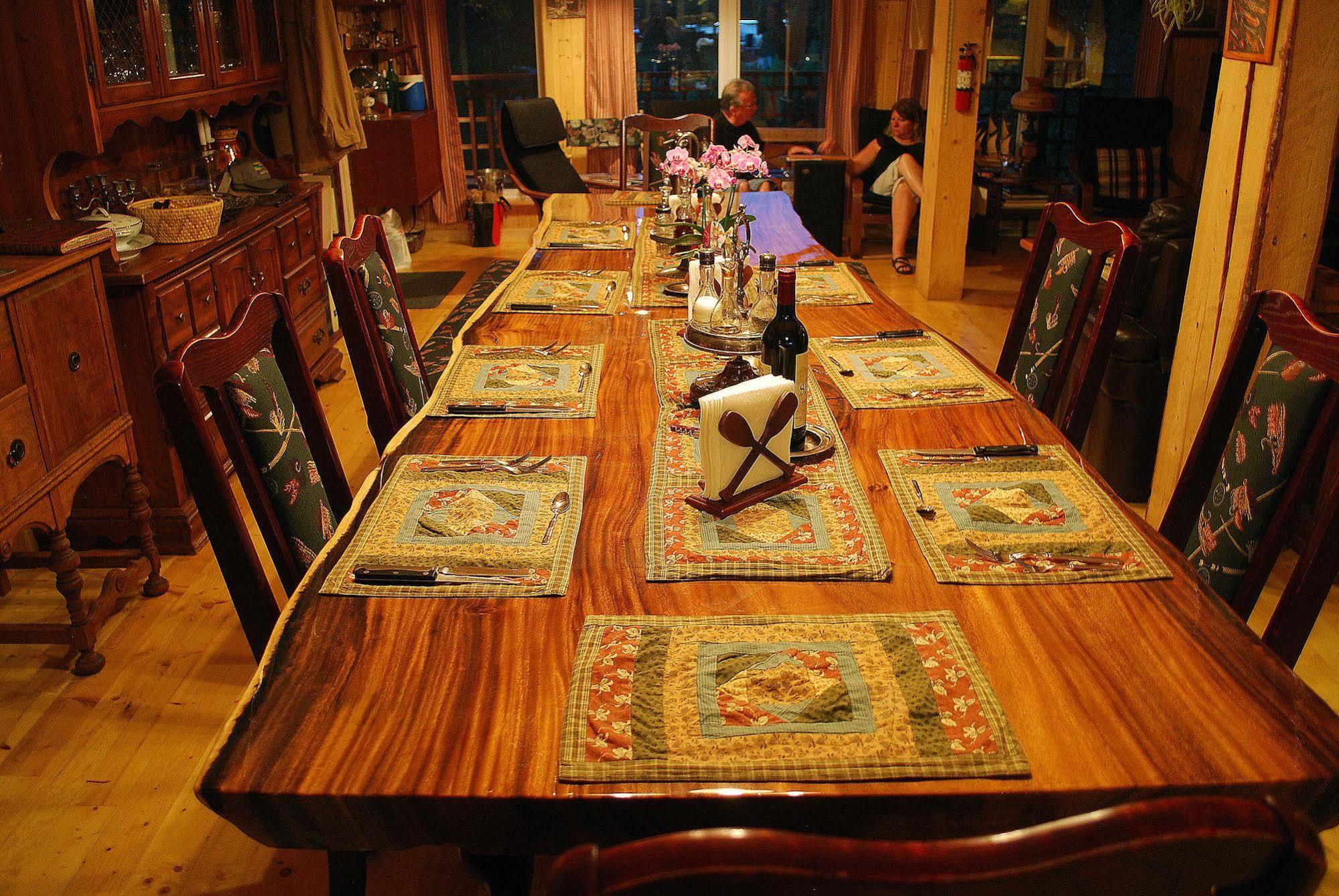 De La Riviere Matapedia - Matapedia River Inn Routhierville